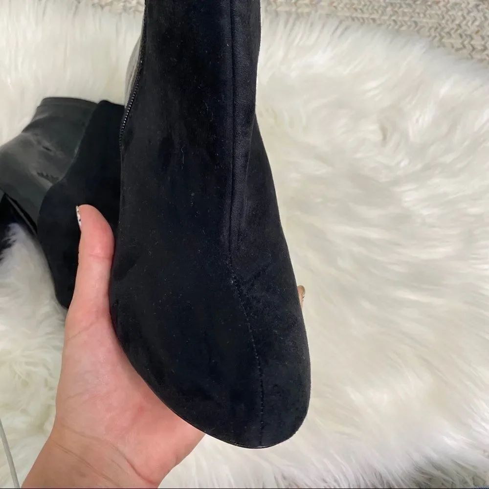 Victor Alfaro black suede croco embossed booties - Picture 6 of 9